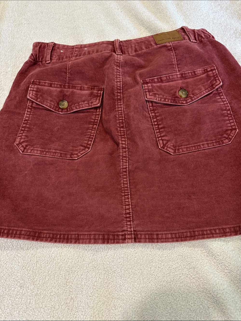 AE - Corduroy Mini Skirt in Deep Wine size 8 - Picture 4 of 14